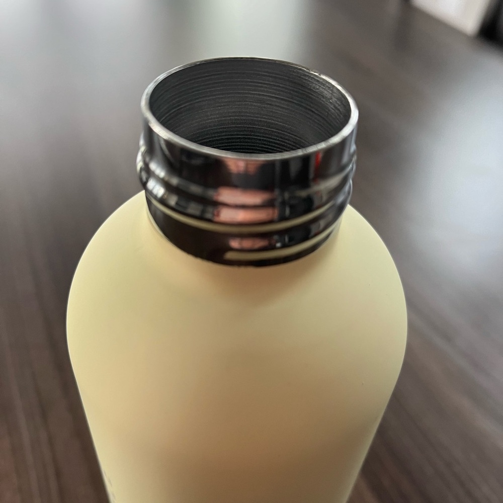New Reusable Water Bottle - Picture 2 of 5
